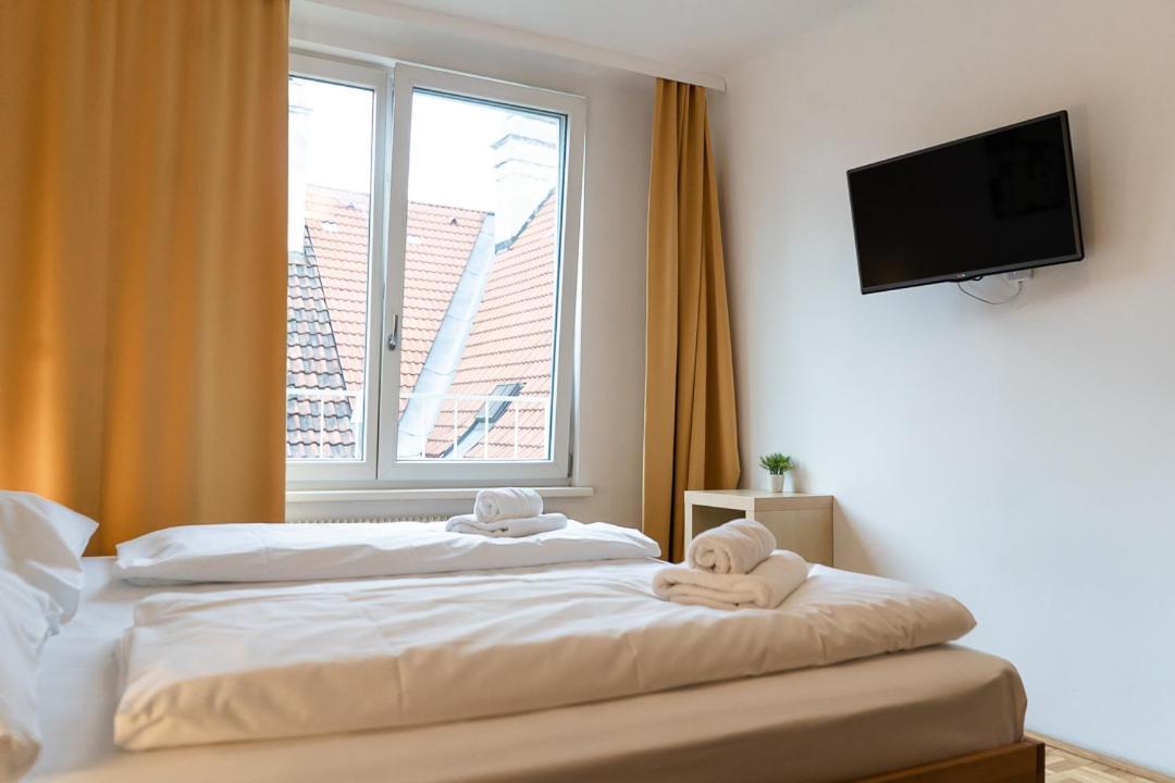 Central Living - Stephansdom Apartments Wenen Kamer foto