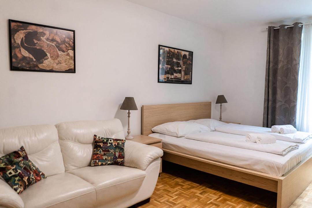 Central Living - Stephansdom Apartments Wenen Kamer foto