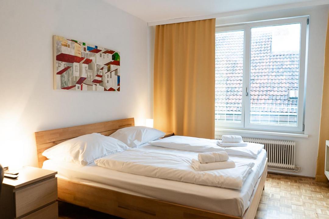 Central Living - Stephansdom Apartments Wenen Kamer foto